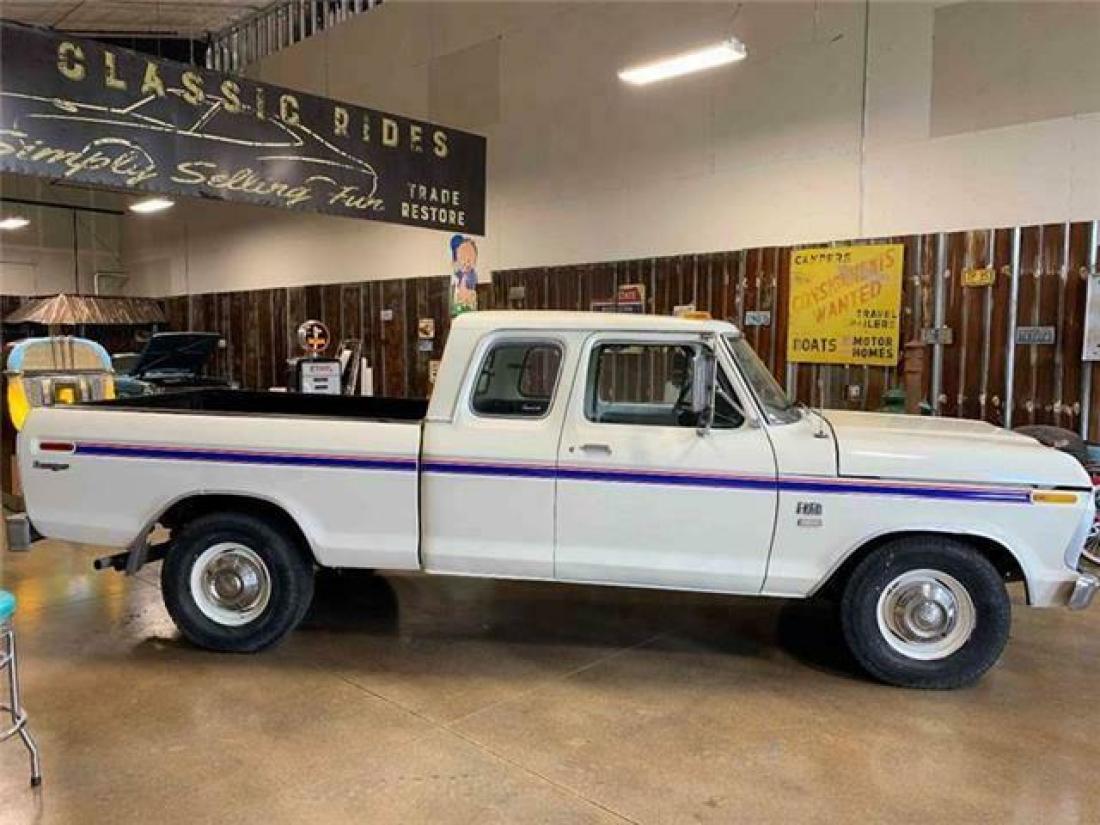 1976 Ford F-250 Super Cab Ranger Short bed Trailer Special - photo 10