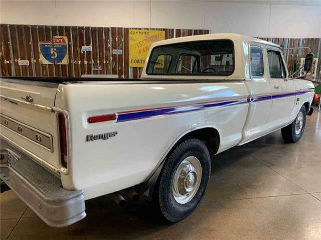 1976 Ford F-250 Super Cab Ranger Short bed Trailer Special - photo 9