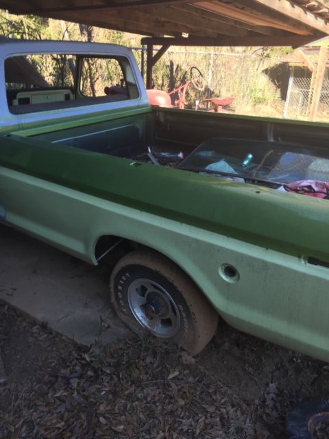 1976 Ford F-100 - photo 2