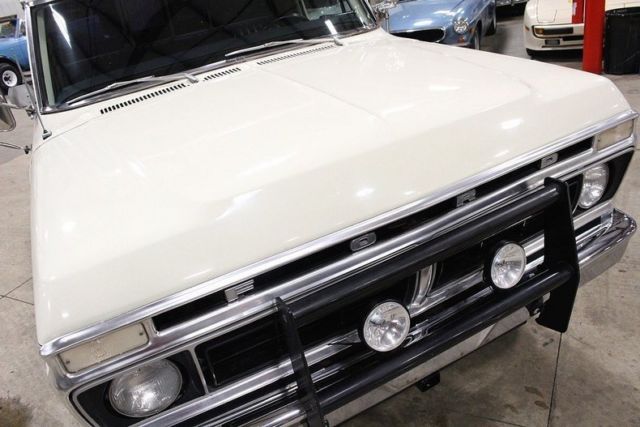 1976 Ford F-250 -- - photo 9