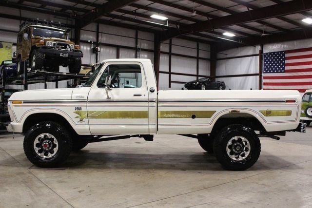 1976 Ford F-250 Bicentennial - photo 2