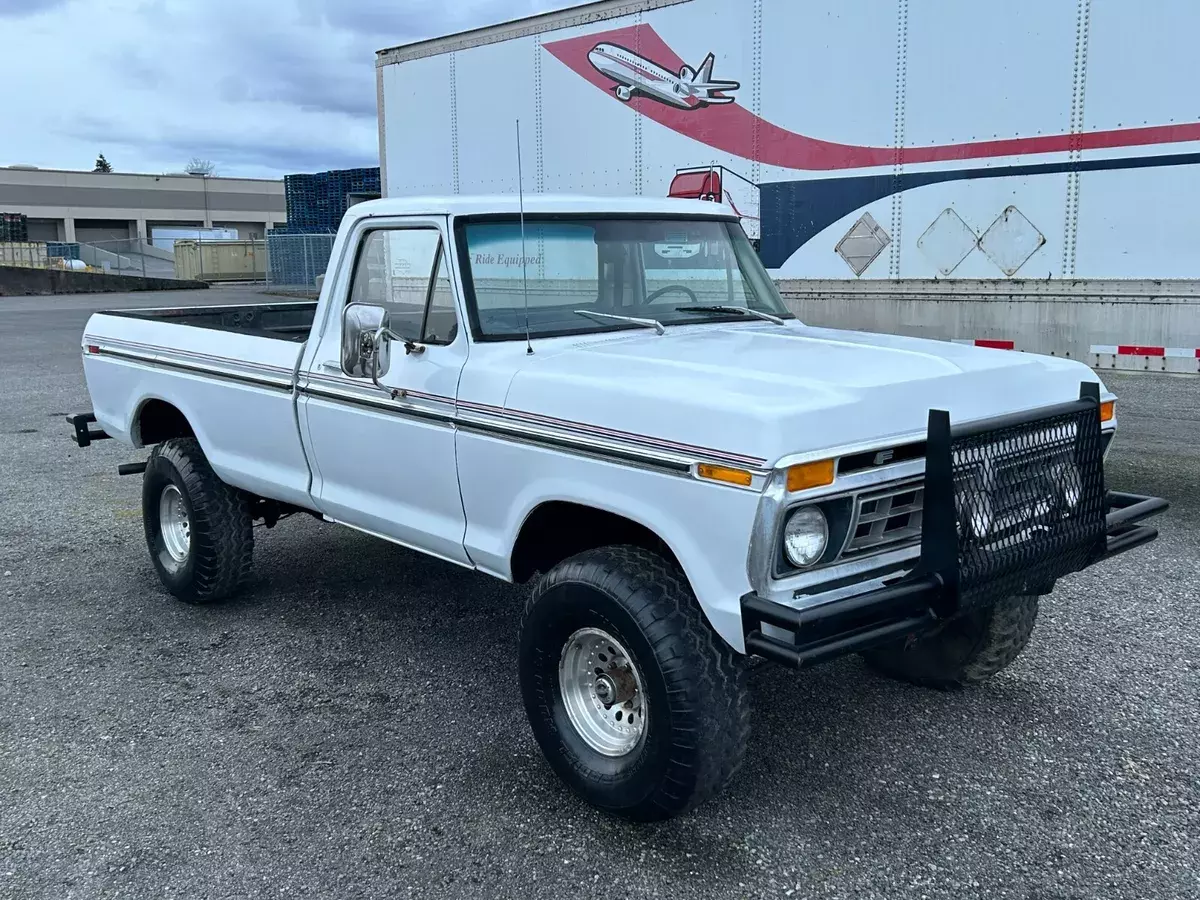 1976 Ford F250 Factory Highboy Excellent Condition WORLDWIDE RESERVE AUCTION 1976 Ford F-250 Ford F-150 F-250 F-350 4x4 Highboy Hi Boy Hiboy