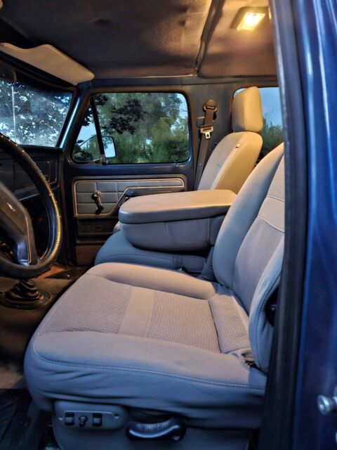 1976 Ford F250 custom - photo 10