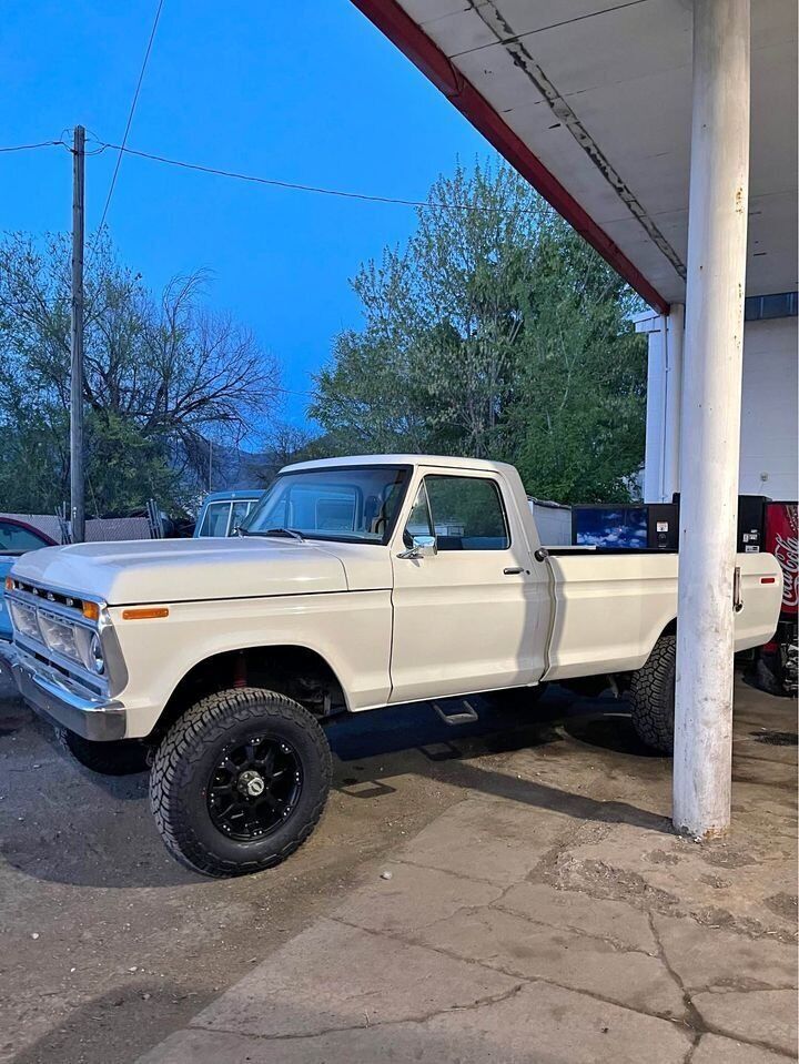 1976 Ford F250 - photo 2
