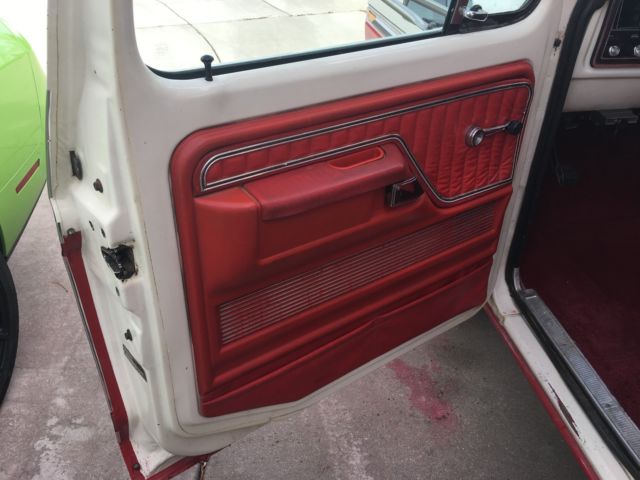 1976 Ford F-250 XLT Camper Special - photo 7