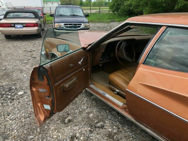 1976 Ford Torino - photo 2
