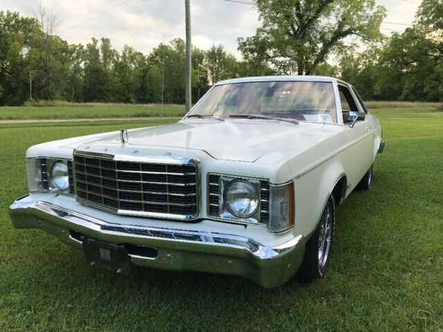 1976 Ford Granada 2 door .Clean!! 1976 Ford Other