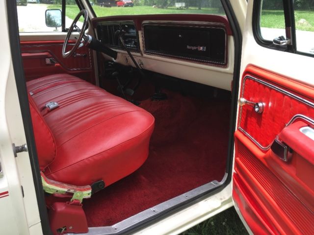 1976 Ford F-250 XLT - photo 12