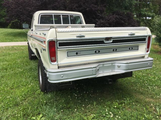 1976 Ford F-250 XLT - photo 4