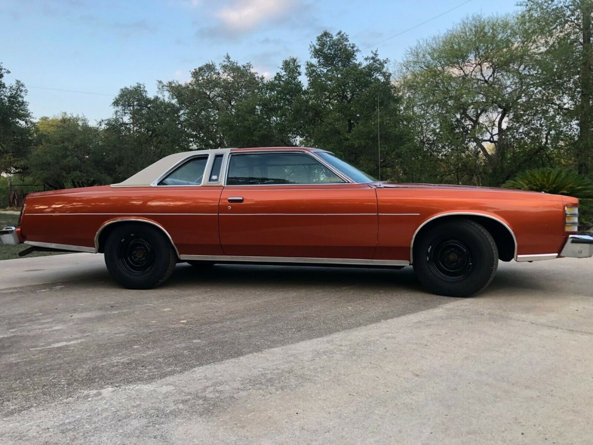 1976 Ford LTD - photo 4