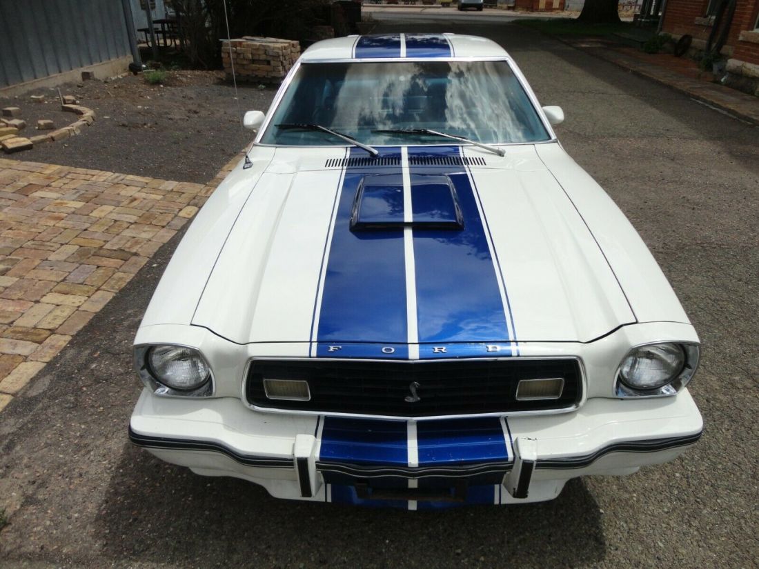 1976 Ford Mustang Cobra II - photo 3