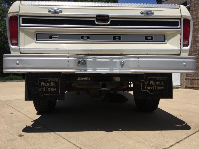 1976 Ford F-250 - photo 3