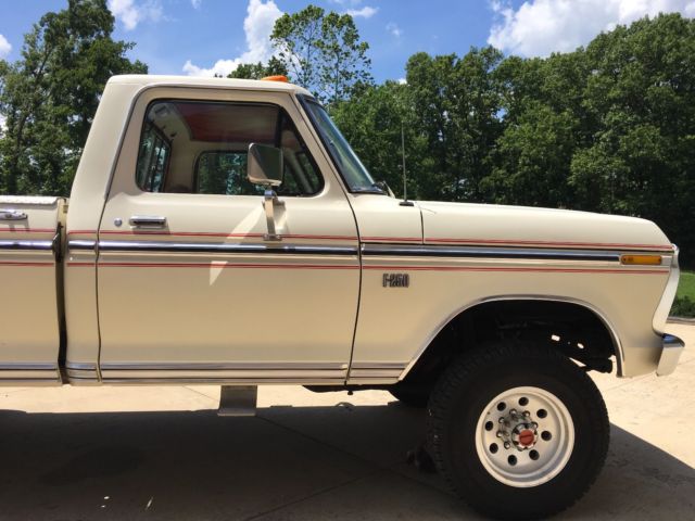 1976 Ford F-250 - photo 6