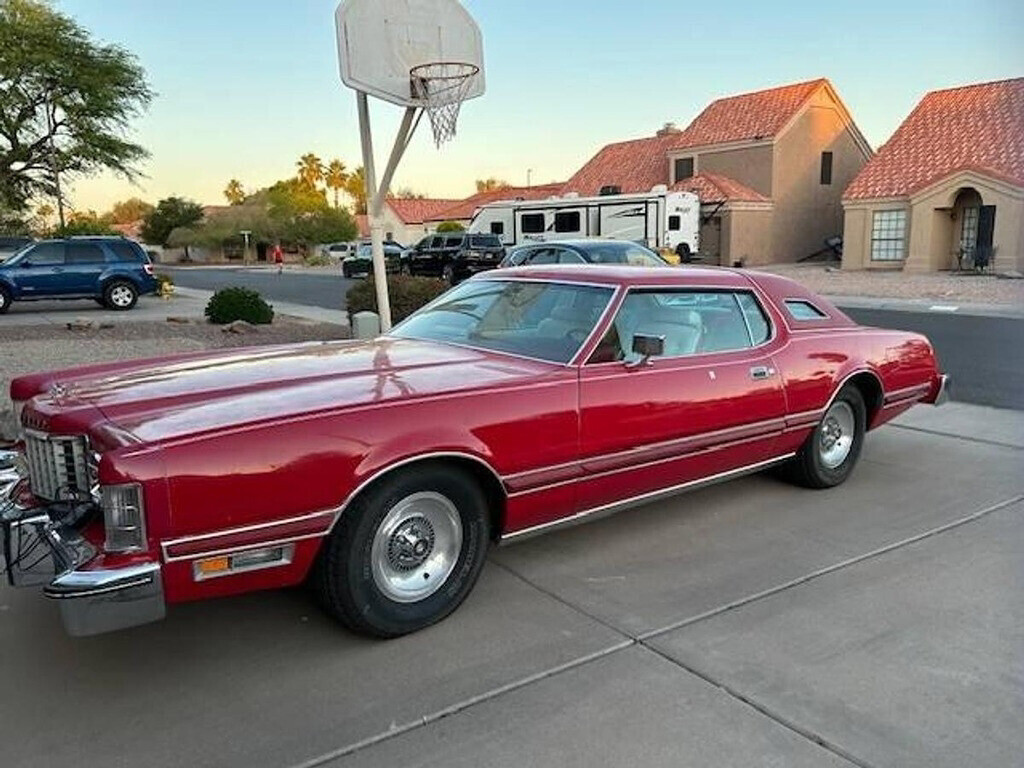 1976 Ford Thunderbird - photo 2