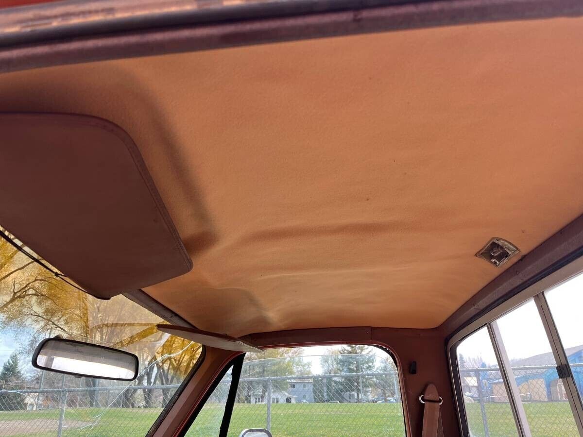 1976 GMC Sierra 1500 High Sierra 400-V8 4X4! - photo 11