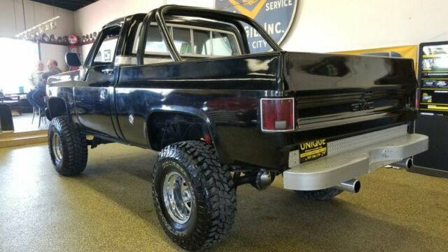 1976 GMC K10 4x4 Pickup - photo 5