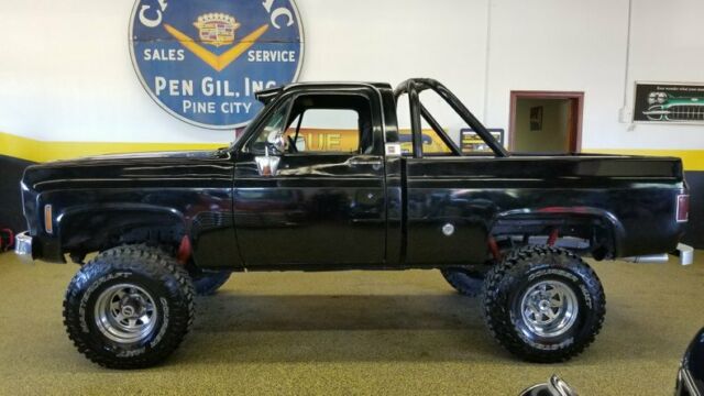 1976 GMC K10 4x4 Pickup - photo 6