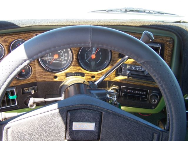1976 GMC Sierra 2500 Camper Special - photo 9
