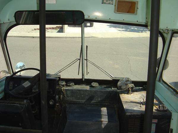 1976 GMC Bus/Vanagon base - photo 6
