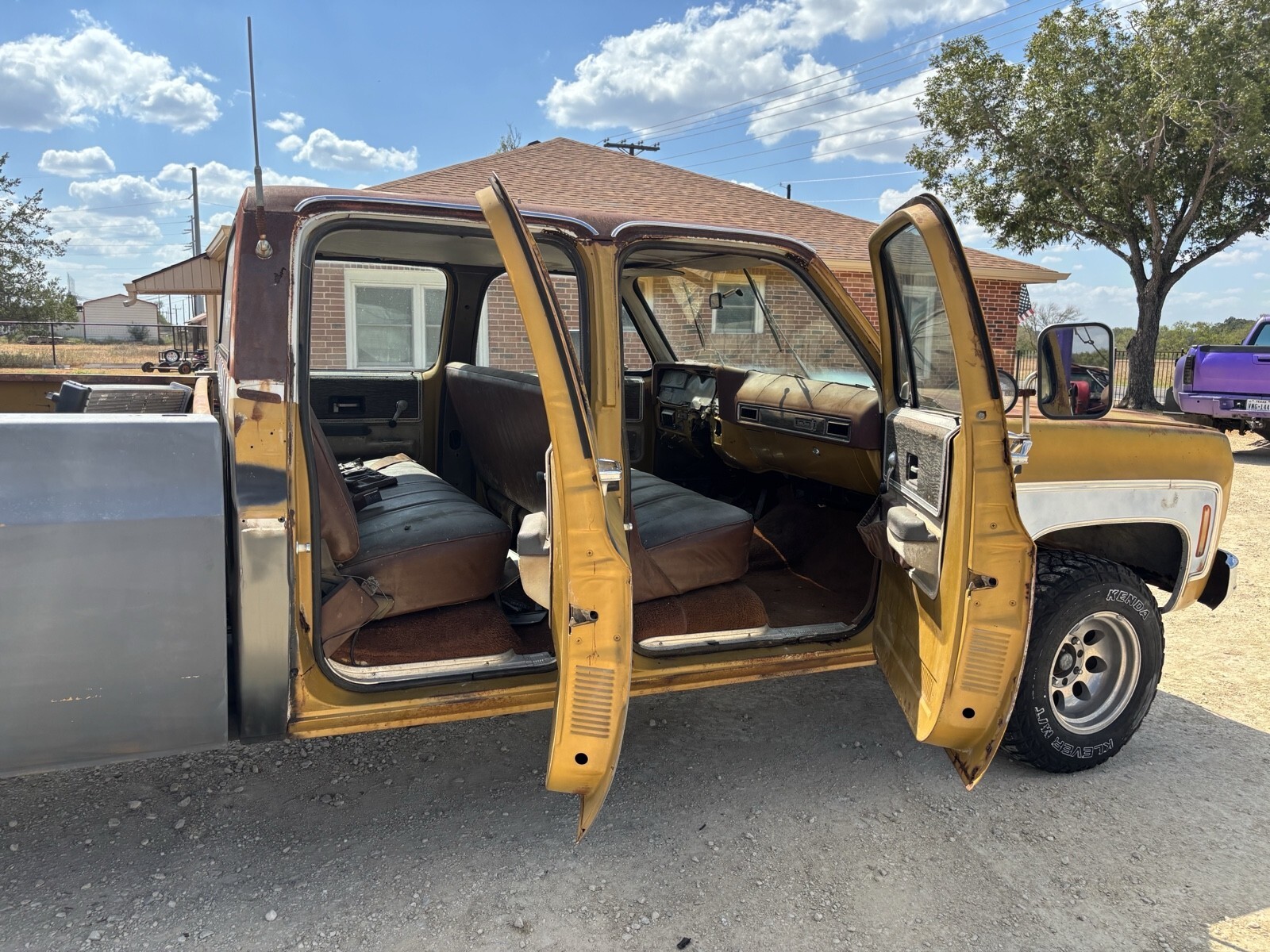 1976 GMC Sierra 3+3 Camper Special - photo 10