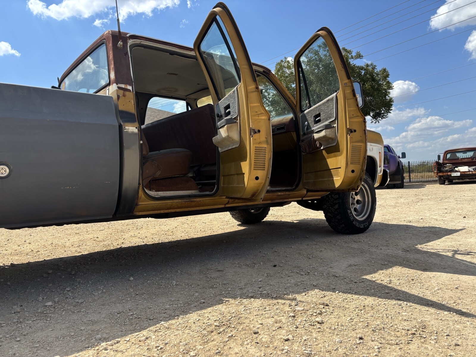 1976 GMC Sierra 3+3 Camper Special - photo 9