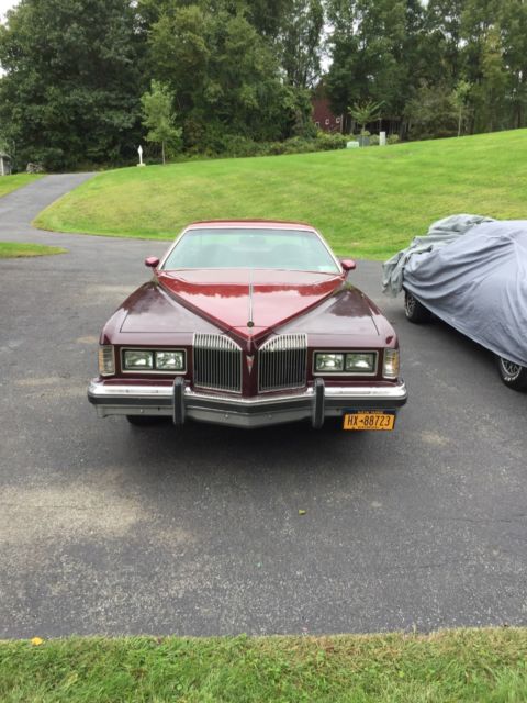 1976 Pontiac Grand Prix LJ - photo 2
