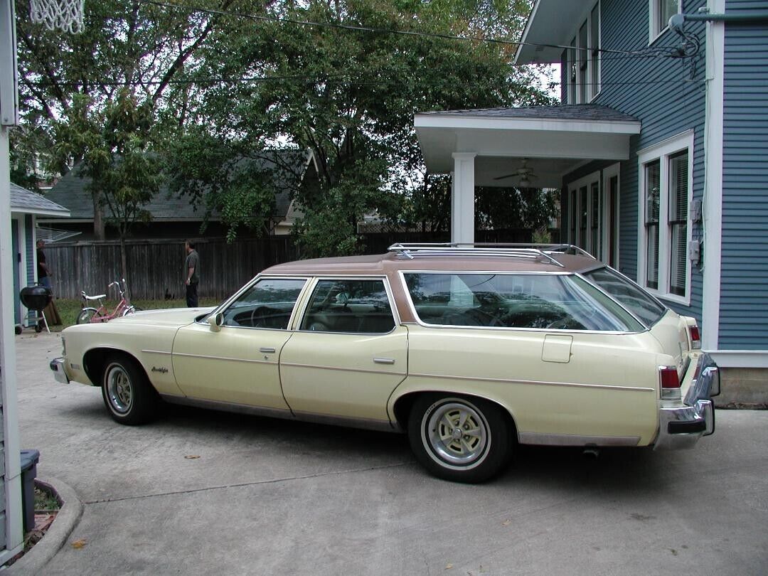 1976 Pontiac Bonneville Top of the line. - photo 7