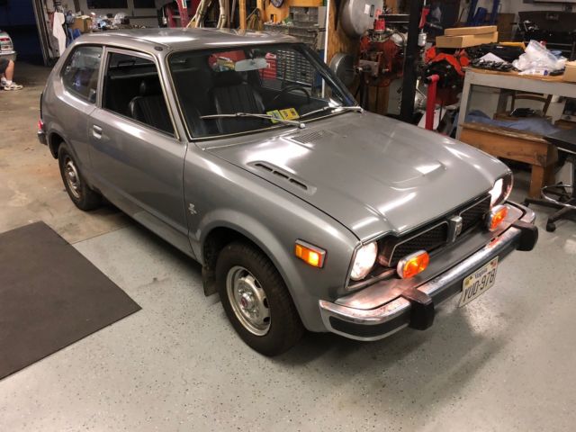 1976 Honda Civic - photo 2