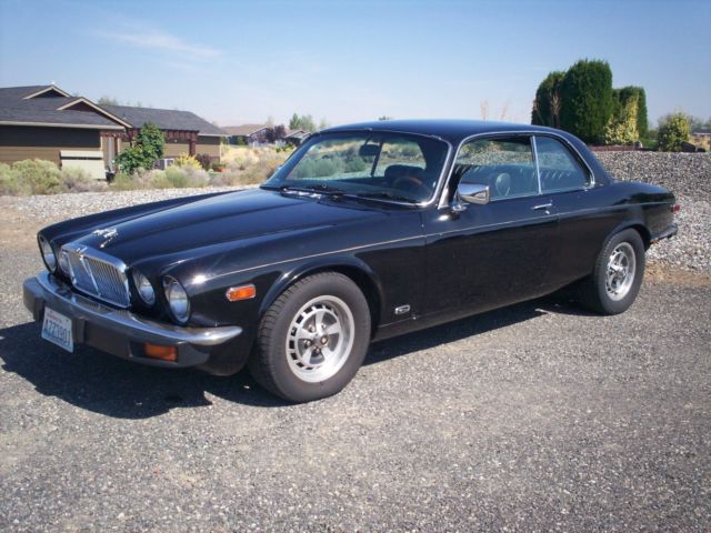 1976 Jaguar XJ12C 1976 Jaguar XJ12C