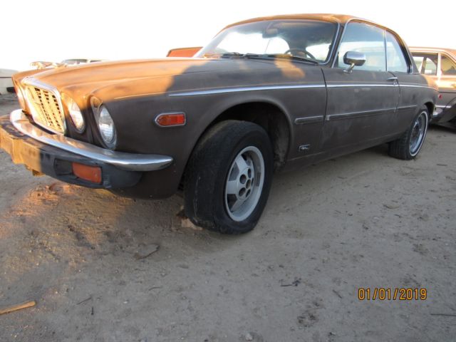1976 Jaguar XJ12C with Chevy V8, Rust free California Car needs cosmetic Resto 1976 Jaguar XJ 2 door