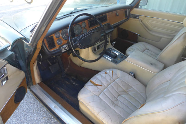1976 Jaguar XJ12 - photo 10