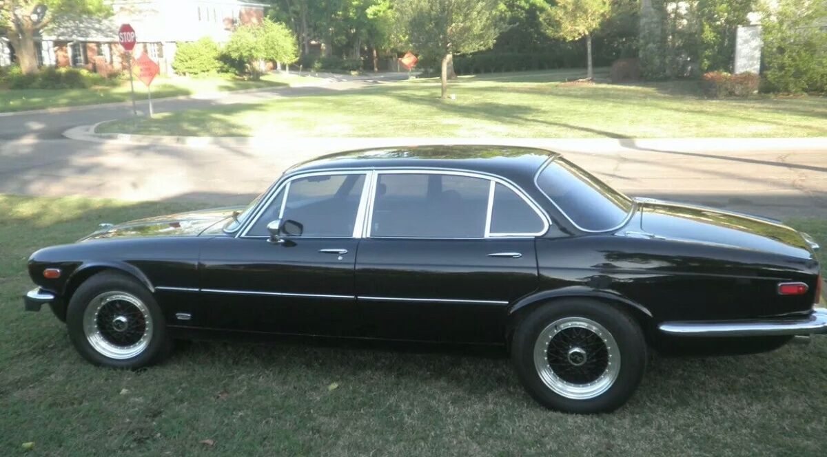 1976 Jaguar XJ6 XJ - photo 3