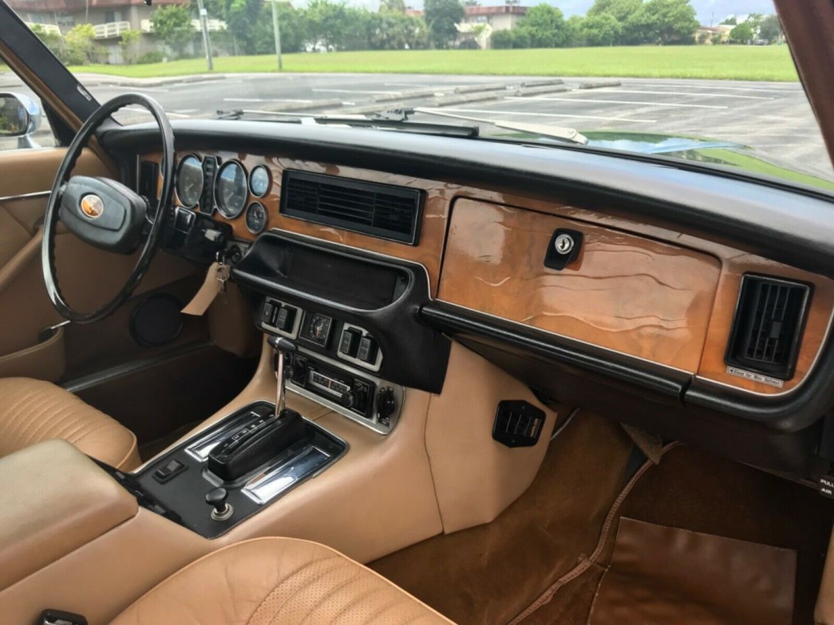 1976 Jaguar XJ6 Original survivor - photo 10