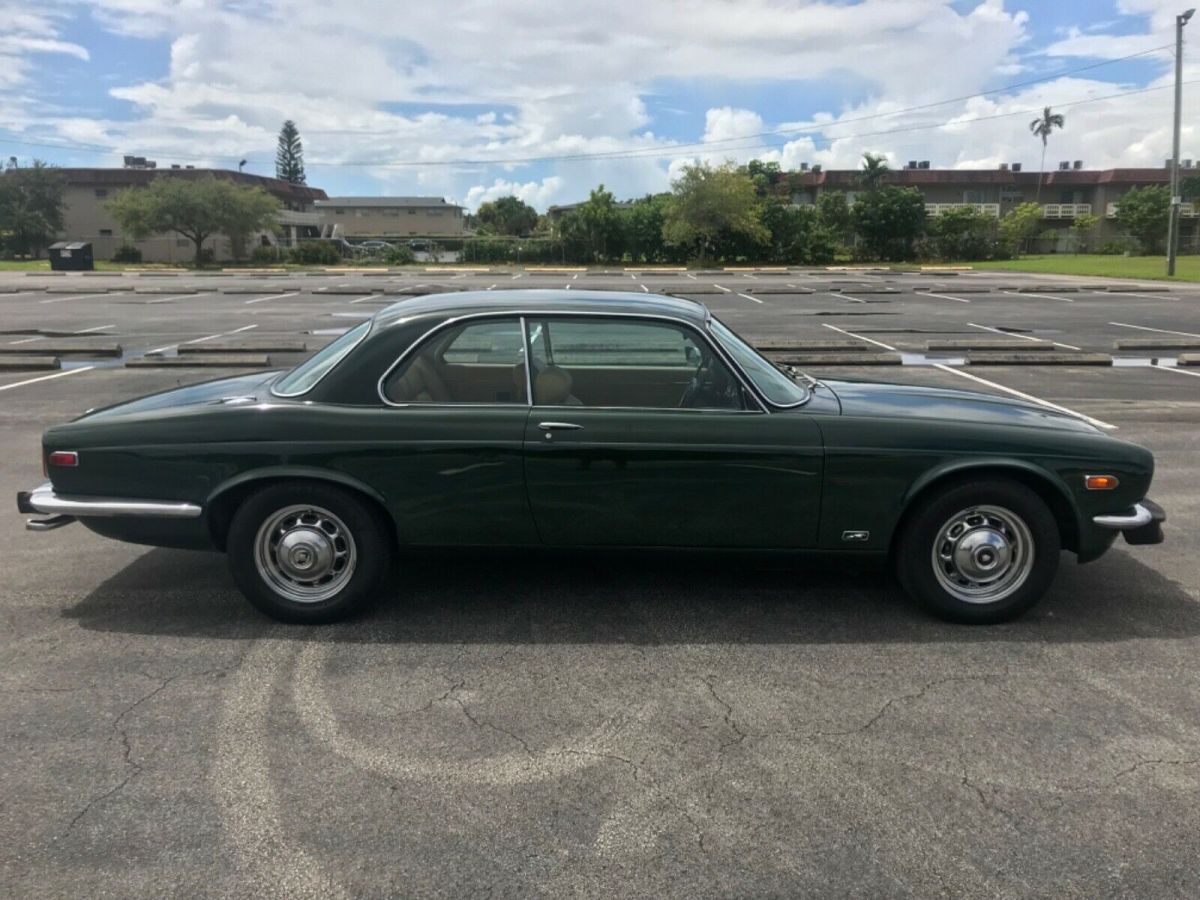 1976 Jaguar XJ6 Original survivor - photo 4