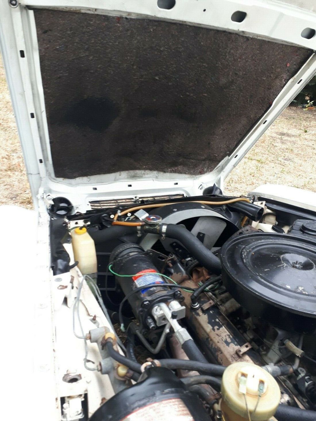 1976 Jaguar XJ6 - photo 11