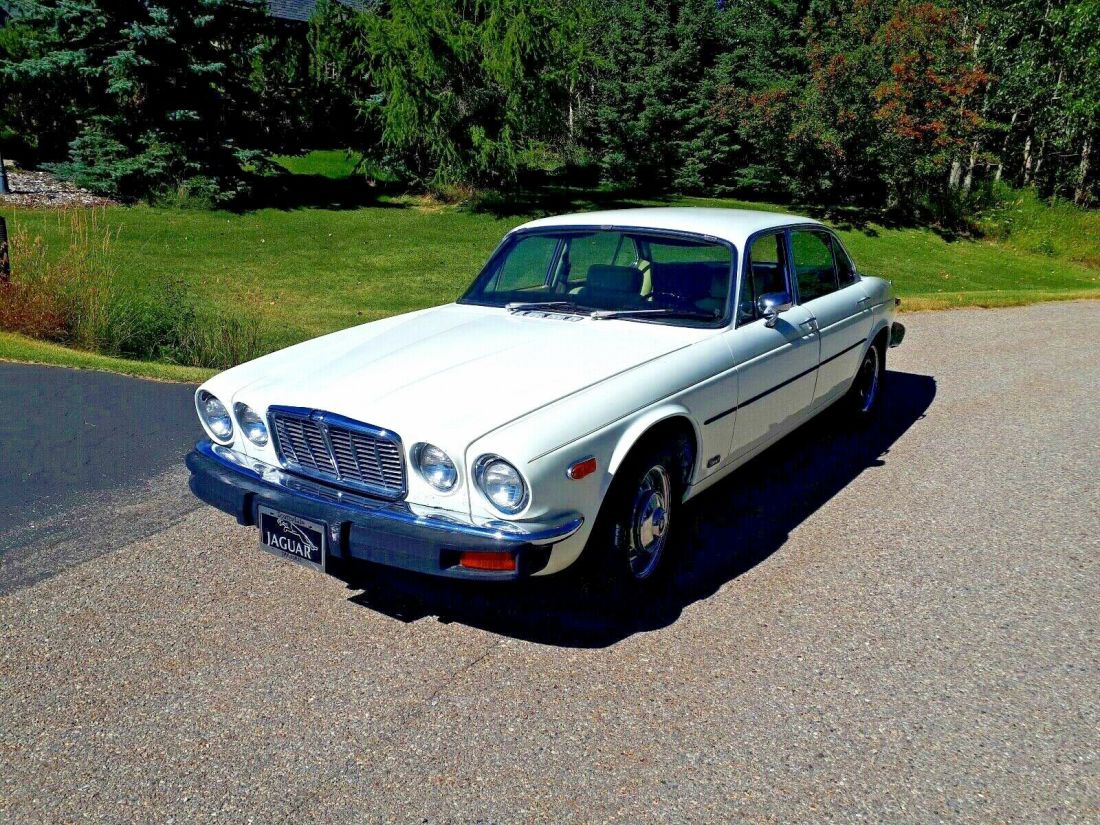1976 Jaguar XJ6 - photo 6