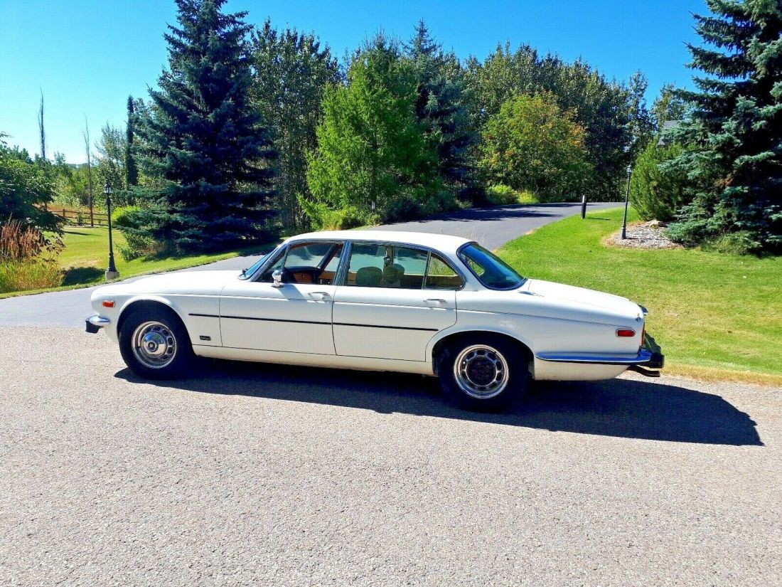 1976 Jaguar XJ6 - photo 8