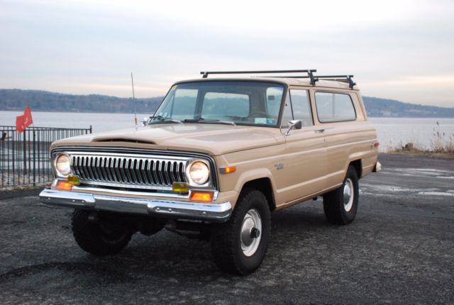 1976 Jeep Cherokee 4WD W/ Locking Hubs (Classic) 1976 Jeep Cherokee