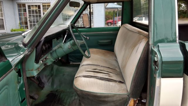 1976 Jeep J-10 G80 - photo 12