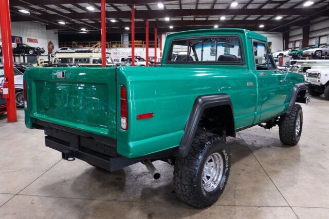 1976 Jeep J10 Laredo - photo 7