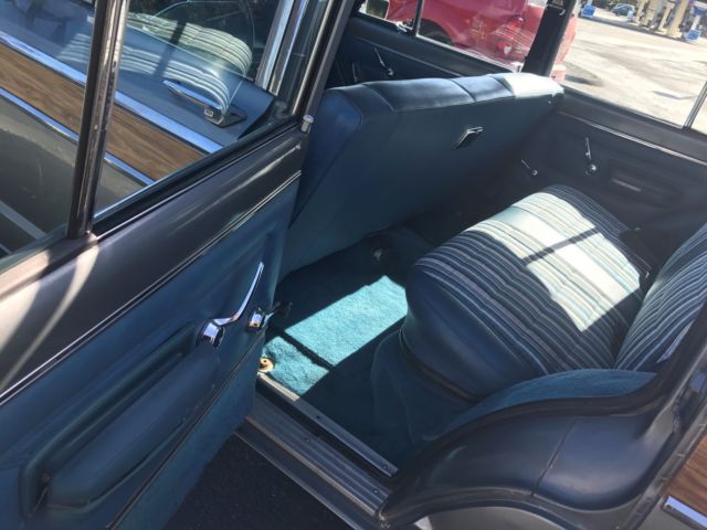 1976 Jeep Wagoneer - photo 10