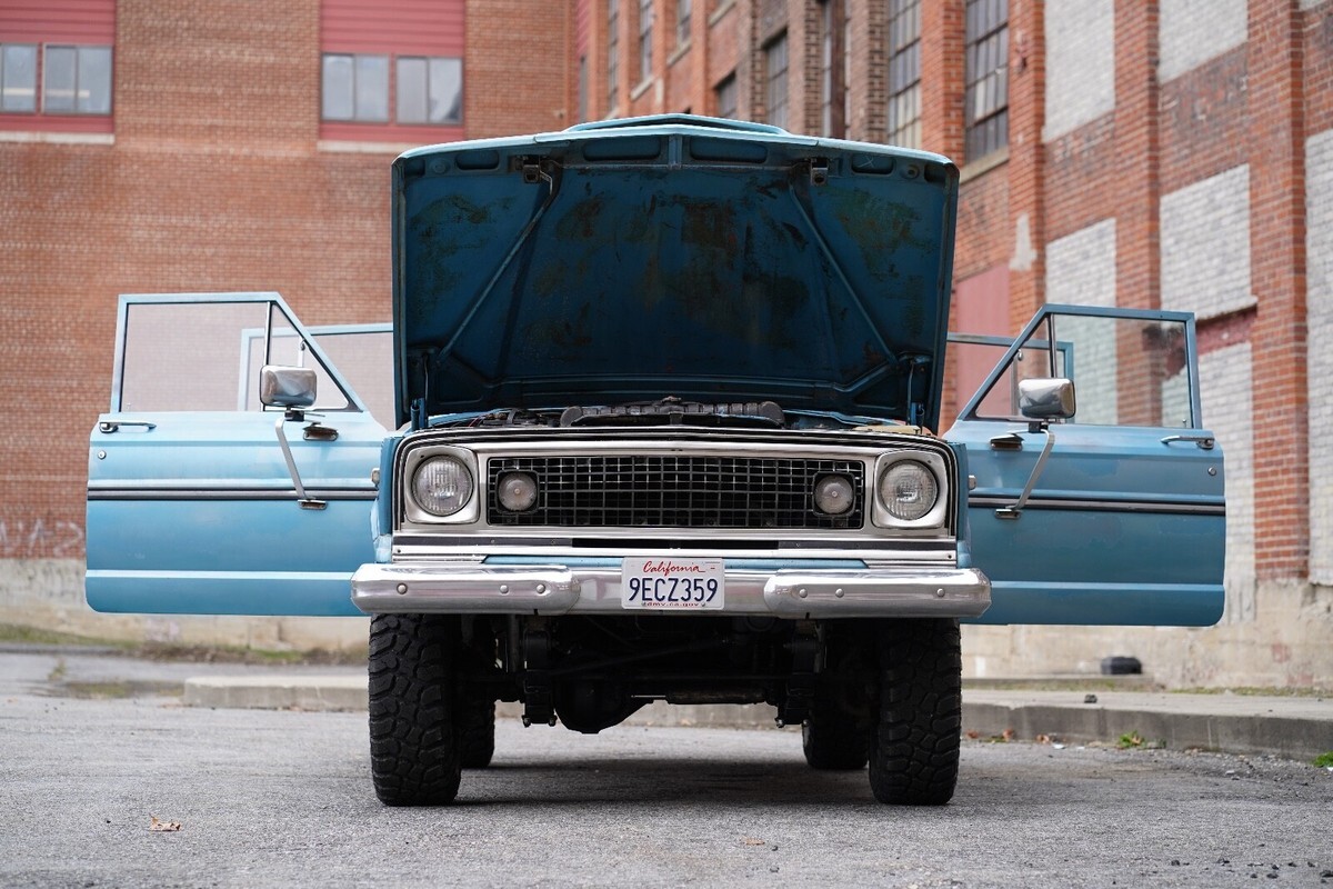 1976 Jeep Wagoneer - photo 9