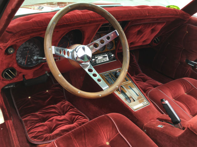 1976 Chevrolet Corvette ISCA SHOW CAR 11k MILES 100 PICS VIDEO MUST SEE - photo 10