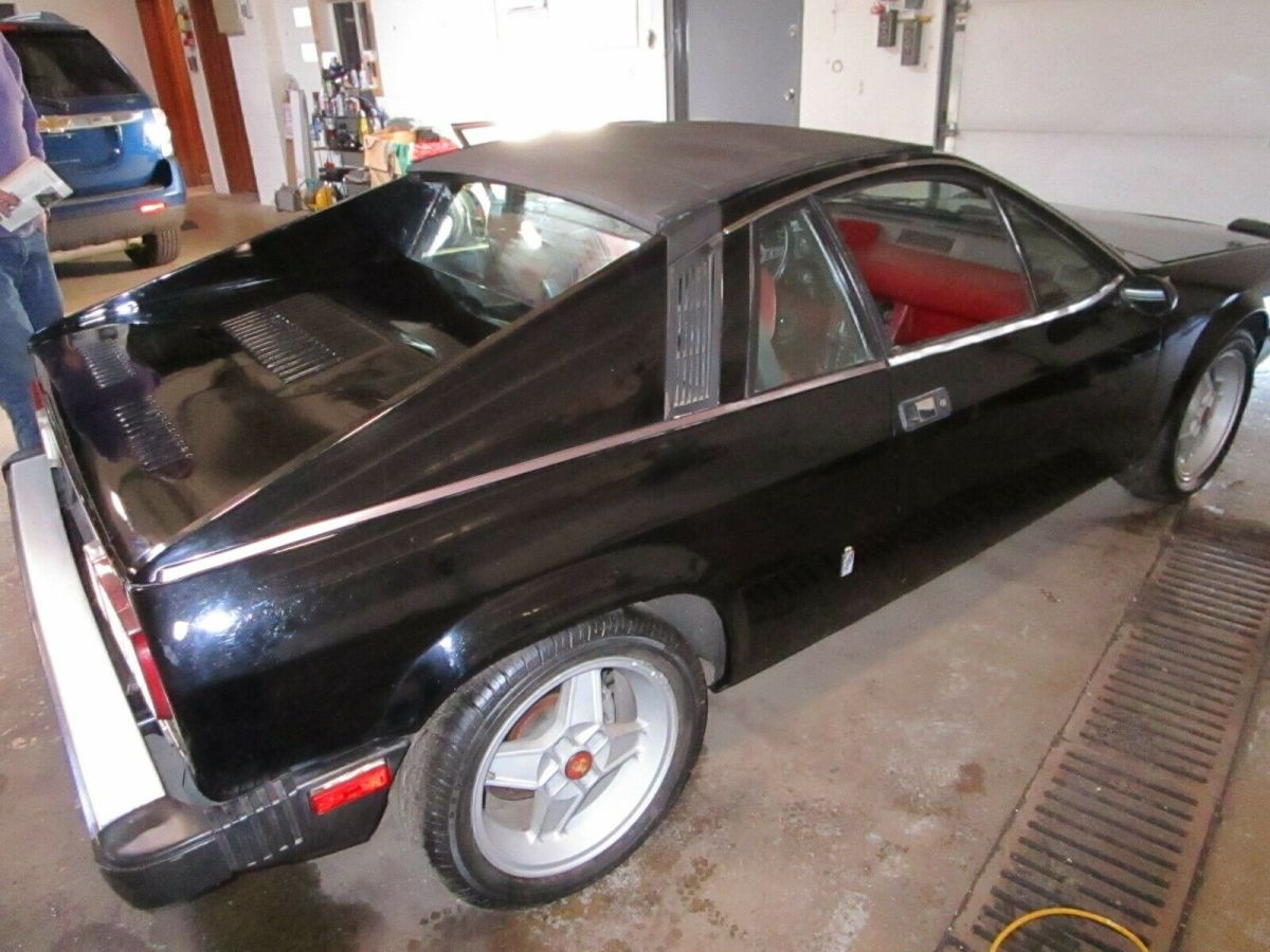 1976 Lancia Scorpion NO RESERVE AUCTION - LAST HIGHEST BIDDER WINS CAR! - photo 4