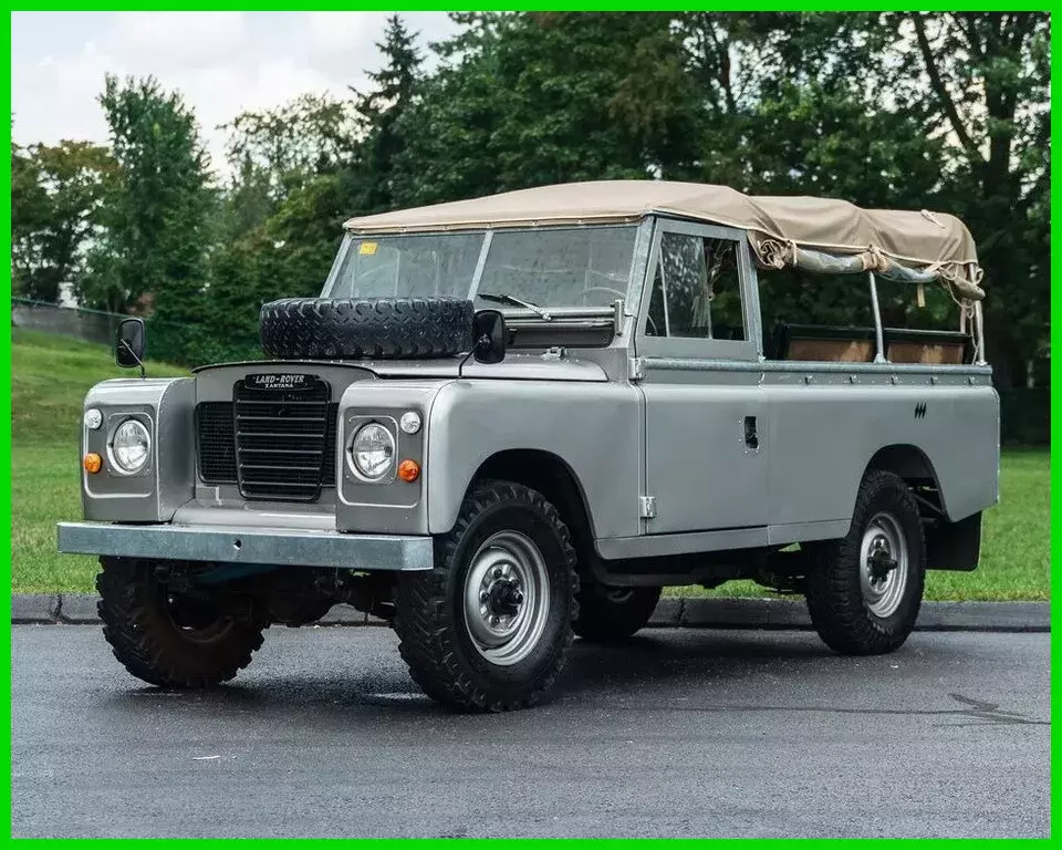 1976 Land Rover 2.25L Diesel 5-Speed 4X4 SUV 52,866 Miles 1976 Land Rover Santana 109