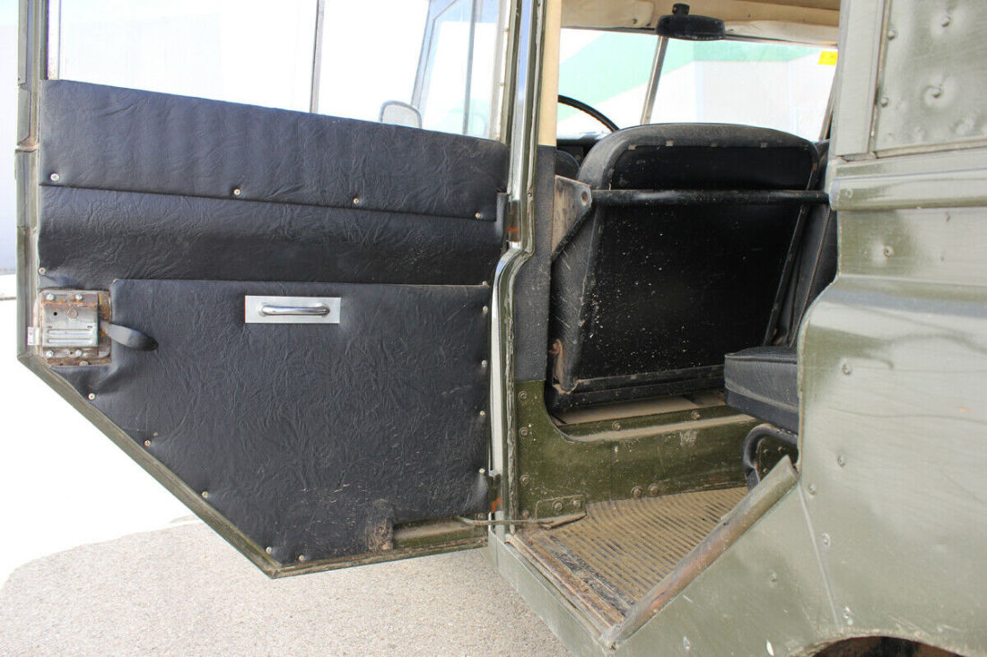 1976 Land Rover SERIES III 109 - photo 13