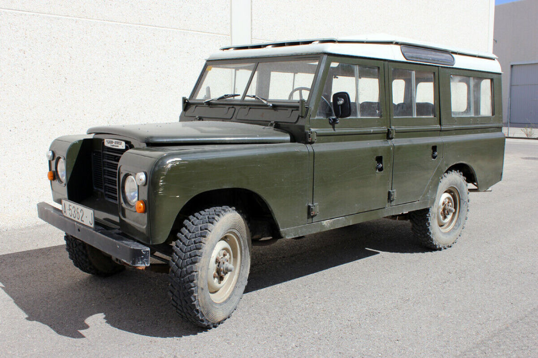 1976 Land Rover SERIES III 109 - photo 2