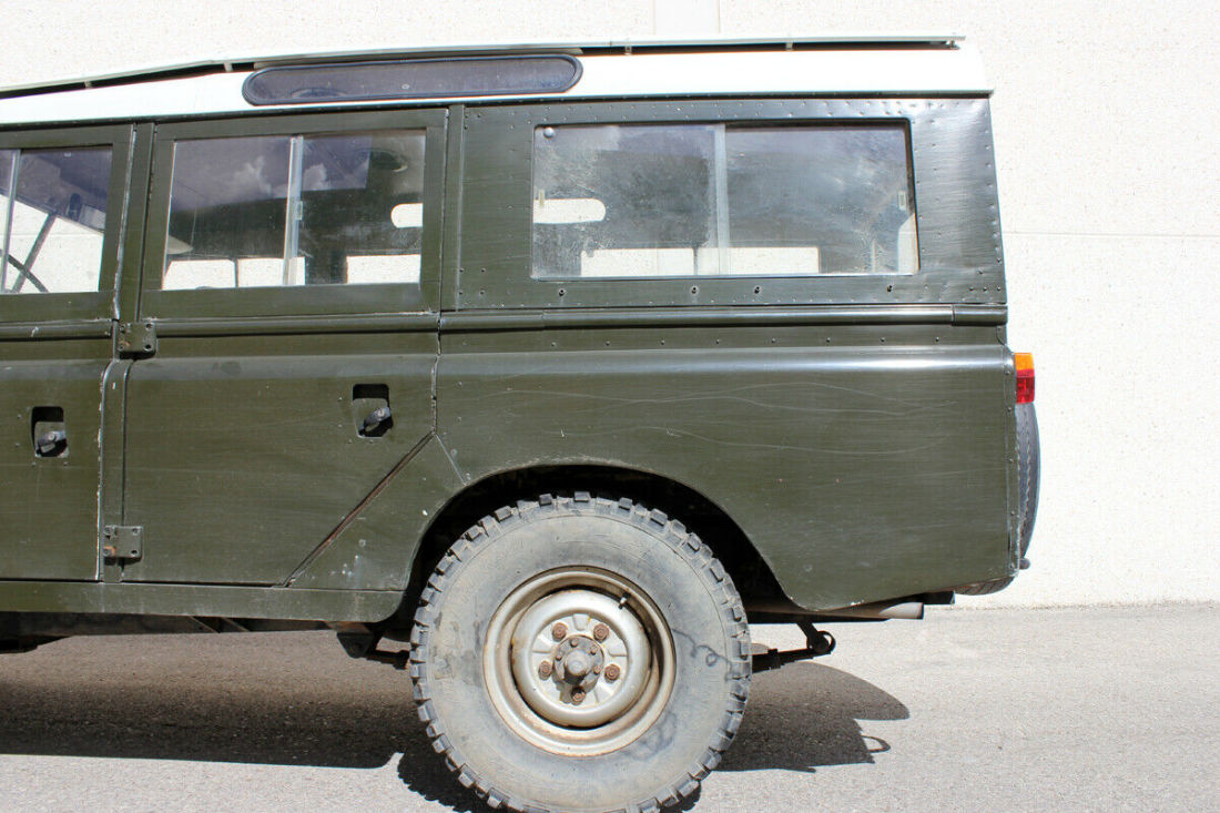 1976 Land Rover SERIES III 109 - photo 6