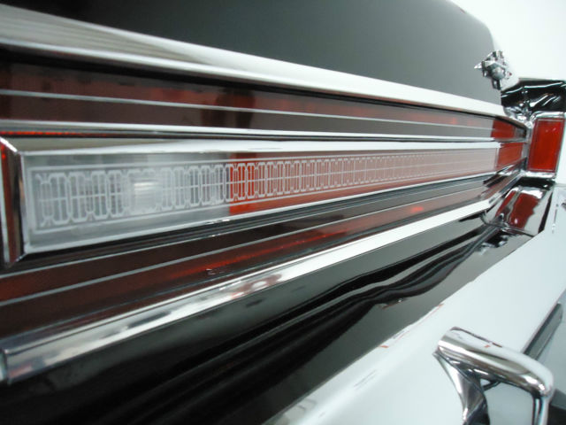 1976 Lincoln Continental 2 Door Coupe - photo 12