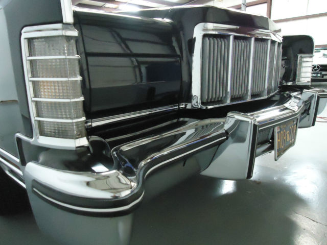 1976 Lincoln Continental 2 Door Coupe - photo 8